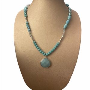 Stella & Ruby necklace ✨Brand New✨